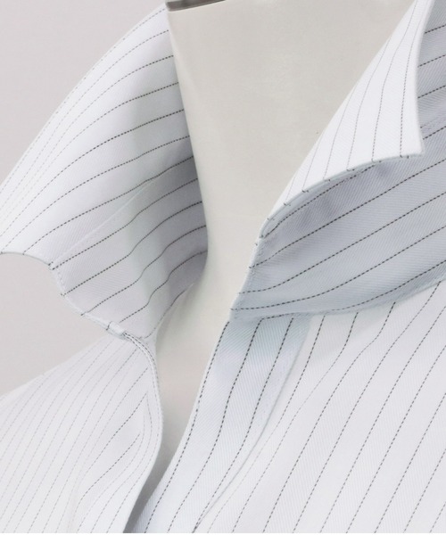 TOKYO SHIRTS（トウキョウシャツ）の「形態安定ノーアイロン スキッパー衿 半袖ビジネスワイシャツ（ビジネスシャツ・レディース・ライトブルー・S/M/L/LL/XL）」の3枚目の写真