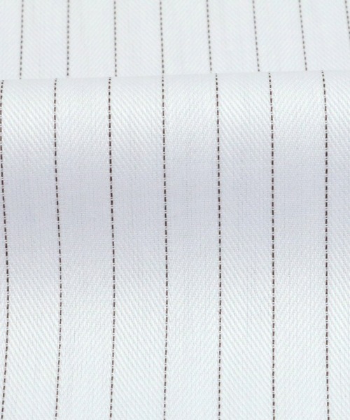 TOKYO SHIRTS（トウキョウシャツ）の「形態安定ノーアイロン スキッパー衿 半袖ビジネスワイシャツ（ビジネスシャツ・レディース・ライトブルー・S/M/L/LL/XL）」の4枚目の写真