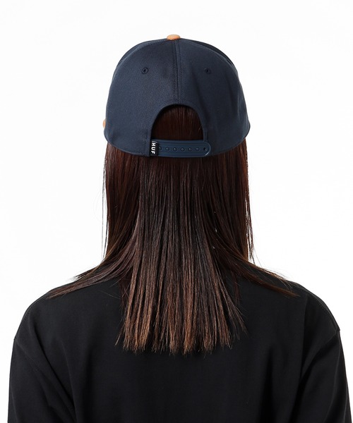 HUF(ハフ)の「H COLOR SNAPBACK HAT / HUF キャップ 帽子(キャップ・メンズ・ブルー系その他/ホワイト×ブラック・O/S)」の7枚目の写真