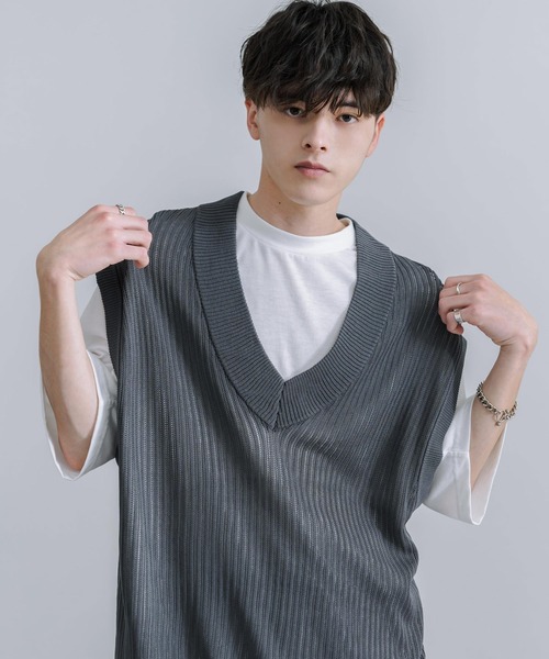 Rocky Monroe(ロッキーモンロー)の「透かし編みVネックニットベスト&白Tee(アンサンブル・メンズ・ブラック/ブルーグレー/グレイッシュベージュ/チャコールグレー・M/L)」の13枚目の写真