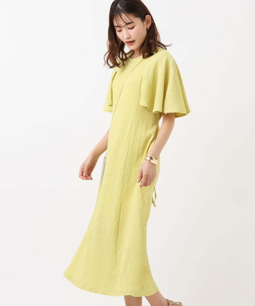 a.v.v（アーヴェヴェ）の「秒映えケープスリーブワンピース（ワンピース・レディース・ライトパープル/クリーム/ブラック・34/42/38/40/36）」の3枚目の写真