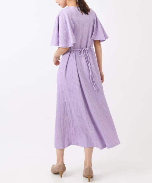 a.v.v（アーヴェヴェ）の「秒映えケープスリーブワンピース（ワンピース・レディース・ライトパープル/クリーム/ブラック・34/42/38/40/36）」の18枚目の写真