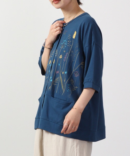 Emago(イマゴ)の「EMAGO 切替え花刺繍 六分袖(カーディガン/ボレロ・レディース・ネイビー/オリーブ系/ブルー・FREE)」の11枚目の写真