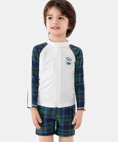 TeddyShop（テディショップ）の「キッズ 長袖プチハイネックラッシュガード+ショートパンツ+キャップ ３点セット（ラッシュガード・キッズ・ネイビー/グリーン系その他/ブルー系その他・120cm/130cm/140cm/90cm/100cm/110cm）」の4枚目の写真