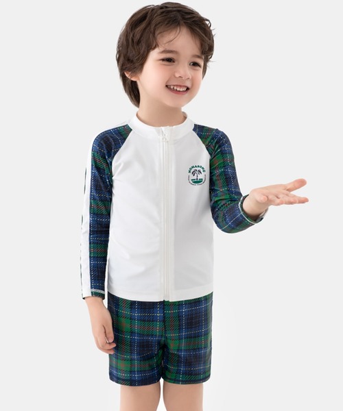 TeddyShop（テディショップ）の「キッズ 長袖プチハイネックラッシュガード+ショートパンツ+キャップ ３点セット（ラッシュガード・キッズ・ネイビー/グリーン系その他/ブルー系その他・120cm/130cm/140cm/90cm/100cm/110cm）」の5枚目の写真