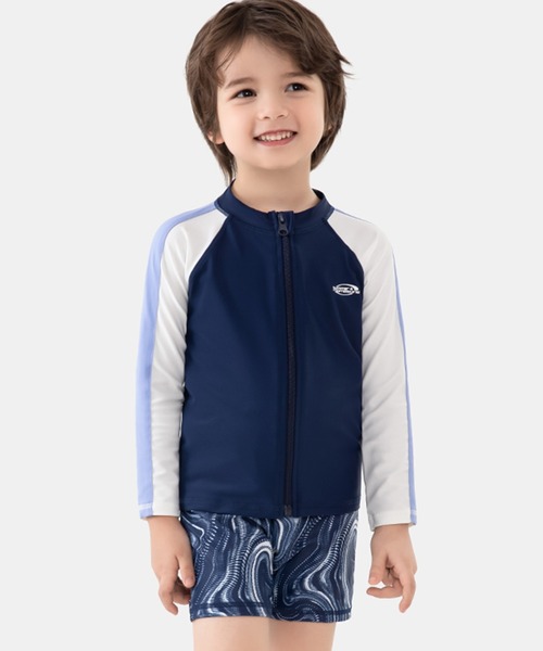 TeddyShop（テディショップ）の「キッズ 長袖プチハイネックラッシュガード+ショートパンツ+キャップ ３点セット（ラッシュガード・キッズ・ネイビー/グリーン系その他/ブルー系その他・120cm/130cm/140cm/90cm/100cm/110cm）」の9枚目の写真