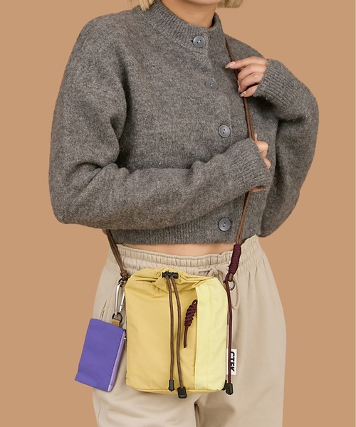 CONTROL FREAK(コントロールフリーク)の「CONTROL FREAK / CTFK(コントロールフリーク)ナイロンハンディショルダー(ショルダーバッグ・レディース・ブラック/ベージュ/グリーン/サンドグレー/アイボリー/ブルー/オリーブ/オレンジ/モスグリーン/マスタード/グレー/ブラウン/レオパード・FREE)」の11枚目の写真