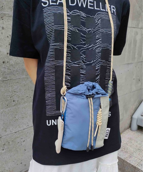 CONTROL FREAK(コントロールフリーク)の「CONTROL FREAK / CTFK(コントロールフリーク)ナイロンハンディショルダー(ショルダーバッグ・レディース・ブラック/ベージュ/グリーン/サンドグレー/アイボリー/ブルー/オリーブ/オレンジ/モスグリーン/マスタード/グレー/ブラウン/レオパード・FREE)」の15枚目の写真