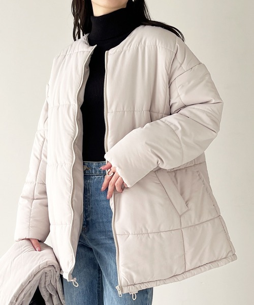 GeeRA（ジーラ）の「ストール付ノーカラーフェイクダウンコート（ダウンジャケット/コート・レディース・アイボリー/ブラック・MEDIUM）」の5枚目の写真