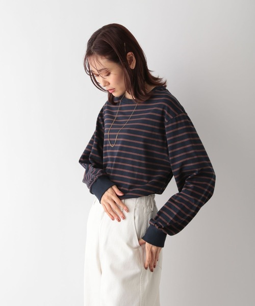 GLOBAL WORK（グローバルワーク）の「ヘビロッTEE袖ボリューム/906269（Tシャツ/カットソー・レディース・オフホワイト/ホワイト系その他/ベージュ/ベージュ系その他/ネイビー系・MEDIUM/LARGE）」の5枚目の写真