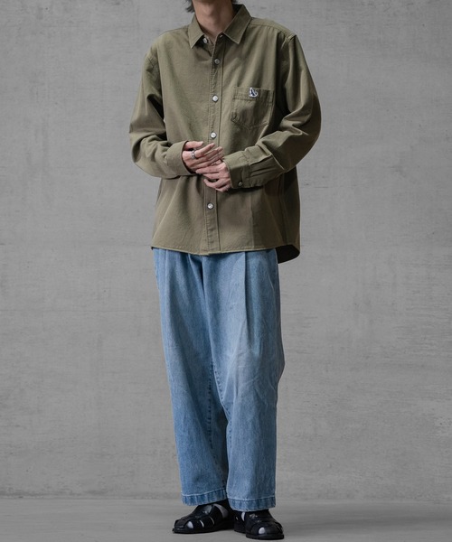 JOHN'S CLOSET（ジョンズクローゼット）の「【a】6.5oz デニム/ツイル ワンポイント刺繍 ルーズサイズ 長袖シャツ（シャツ/ブラウス・メンズ・カーキ/ネイビー/アイボリー/ブルー・MEDIUM/LARGE/X-LARGE）」の16枚目の写真