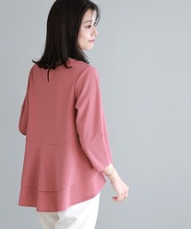 Pierrot（ピエロ）の「バックフレアデザインTブラウス（シャツ/ブラウス・レディース）」