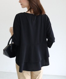 バックフレアデザインTブラウス