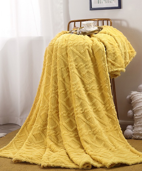 aimoha（アイモハ）の「aimoha homeエンポス加工ブランケット (AW)（ブランケット・レディース・グリーン/オフホワイト/ピンク/イエロー/グレー・MEDIUM/SMALL/LARGE/X-SMALL）」の4枚目の写真