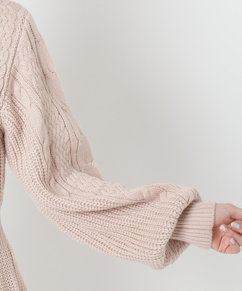 WILLSELECTION(ウィルセレクション)の「ケーブルフロントボタンニットワンピース(ワンピース・レディース・オフホワイト/ベージュ/ラベンダー/ピンク/ブラック・MEDIUM)」の17枚目の写真