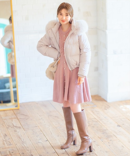WILLSELECTION(ウィルセレクション)の「ケーブルフロントボタンニットワンピース(ワンピース・レディース・オフホワイト/ベージュ/ラベンダー/ピンク/ブラック・MEDIUM)」の12枚目の写真
