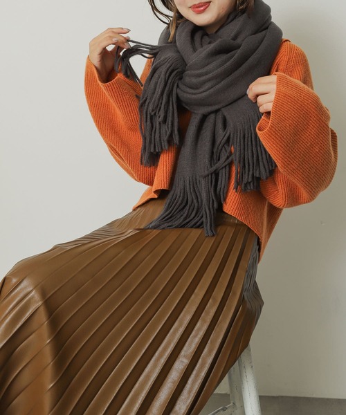 SENSE OF PLACE by URBAN RESEARCH(センスオブプレイスバイアーバンリサーチ)の「フェイクレザーロングプリーツスカート(スカート・レディース・ブラック/ライトベージュ/ブラウン/シルバー・ONE)」の13枚目の写真