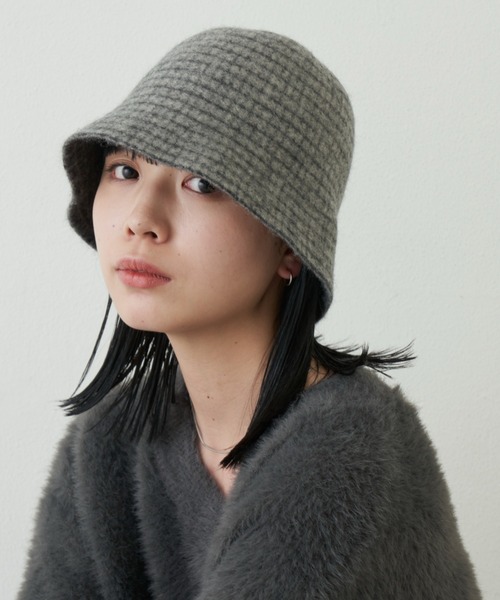 Aunt Marie's(アントマリーズ)の「シャギーチェックベルハット(ハット・レディース・チャコールグレー/アイボリー/ベージュ・FREE)」の13枚目の写真