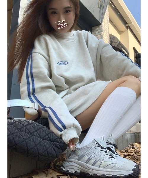 DEVICE(デバイス)の「Chcuh ダブルライン シンプル トラックジャケット風 スウェット トレーナー(スウェット・レディース・ブラック/グレー/ブラウン・FREE)」の19枚目の写真