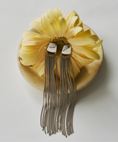 美品　試着のみ　loni フリンジピアス 金属アレルギー対応】Willow Fringe Pierce/フリンジピアス