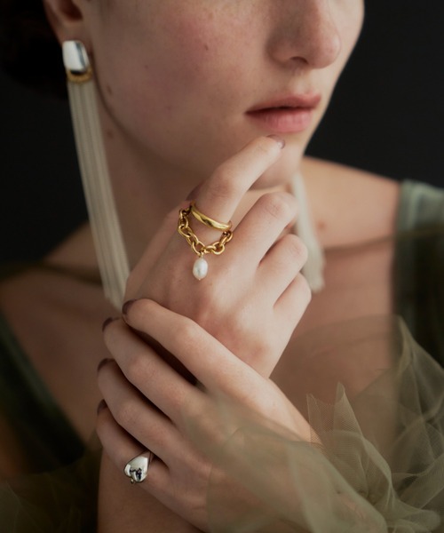 loni（ロニ）の「【金属アレルギー対応】Willow Fringe Pierce/フリンジピアス（ピアス（両耳用）・レディース・その他・FREE）」の3枚目の写真