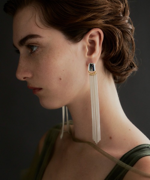 loni（ロニ）の「【金属アレルギー対応】Willow Fringe Pierce/フリンジピアス（ピアス（両耳用）・レディース・その他・FREE）」の6枚目の写真