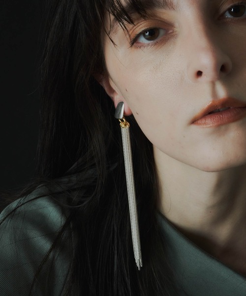 美品　試着のみ　loni フリンジピアス 金属アレルギー対応】Willow Fringe Pierce/フリンジピアス