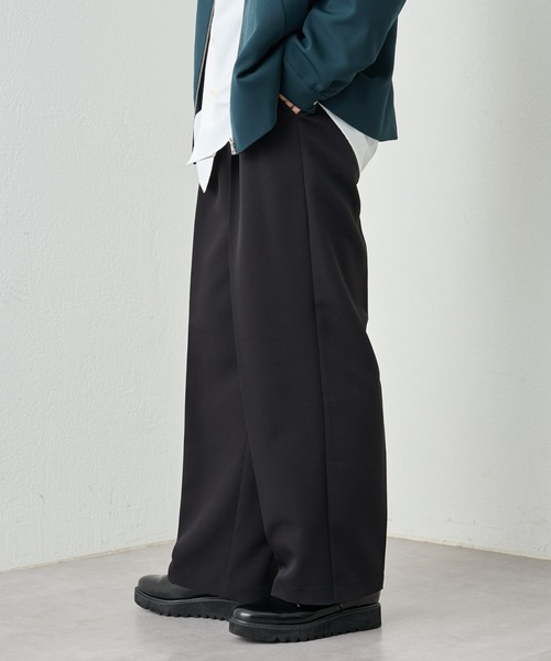 COLONY 2139（コロニートゥーワンスリーナイン）の「サステナブルストレッチイージーワイドスラックス（スラックス・メンズ・ブラック/グレイッシュベージュ/グリーン/チャコールグレー・MEDIUM/LARGE）」の20枚目の写真