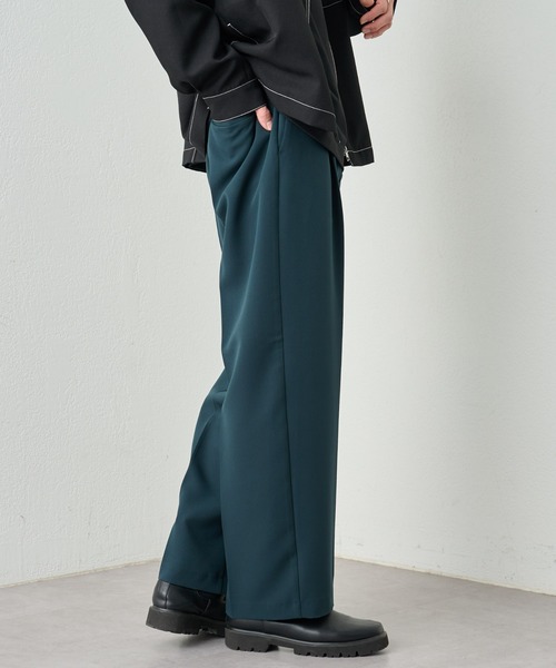 COLONY 2139（コロニートゥーワンスリーナイン）の「サステナブルストレッチイージーワイドスラックス（スラックス・メンズ・ブラック/グレイッシュベージュ/グリーン/チャコールグレー・MEDIUM/LARGE）」の8枚目の写真