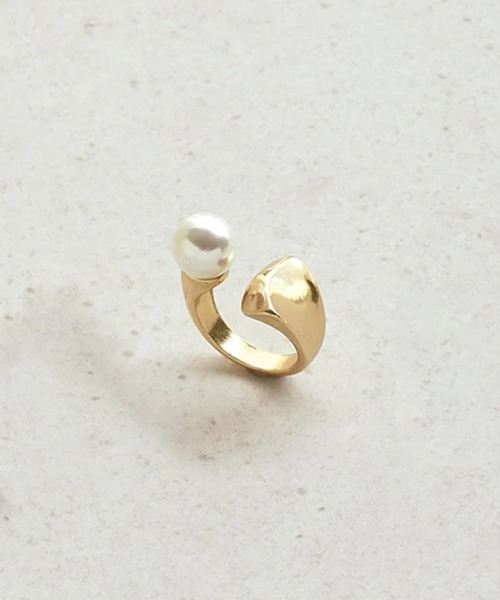 GOLDY（ゴールディ）の「【GOLDY】パール × プランプ メタル リング / 5230705 CS-2311　※（リング・レディース・ゴールド/シルバー/シルバー系その他/ゴールド系その他2・FREE）」の3枚目の写真