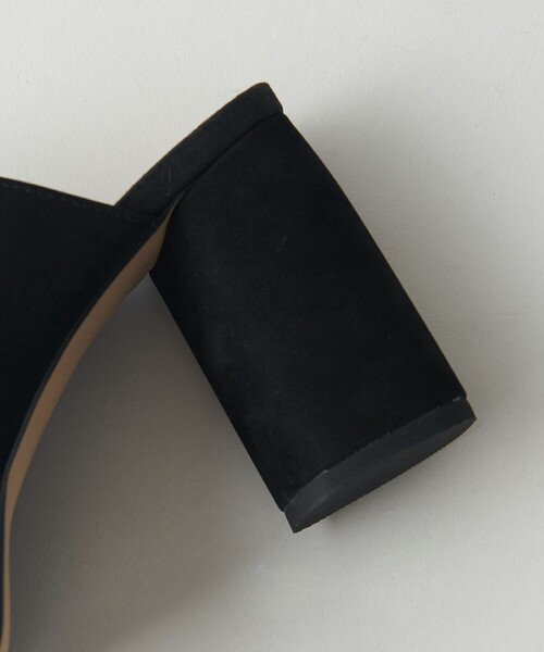 ODETTE E ODILE（オデットエオディール）の「プラットフォームミュール サンダル80（サンダル・レディース・ブラック/ゴールド・24cm/24.5cm/22.5cm/23cm/23.5cm）」の13枚目の写真