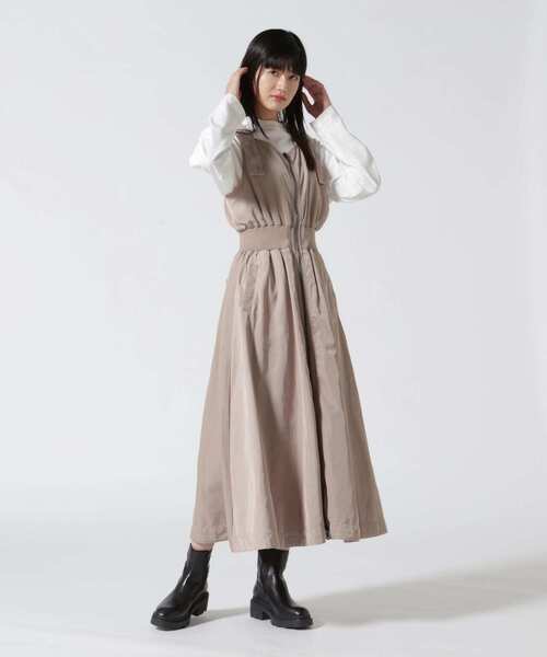 Risley（リズレー）の「Risley(リズレー) 別注MA-1 ワンピース（ワンピース・レディース・ブラック/ベージュ・F）」の2枚目の写真