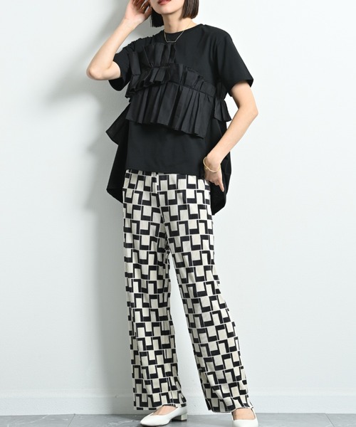 INTERPLANET（インタープラネット）の「ＴＣブロードアシメフリルＴシャツ（Tシャツ/カットソー・レディース・オフホワイト/ブラック・FREE）」の11枚目の写真