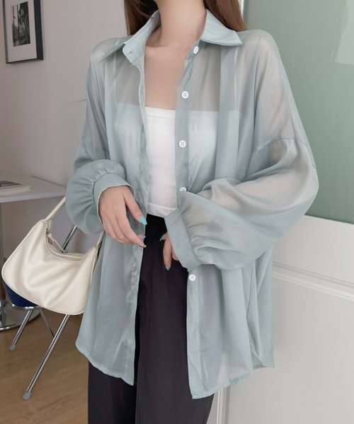 SEU(エスイーユー)の「【10色展開】着る日傘 トレンドシアーシャツカーディガン ゆったり 体型カバー 紫外線対策 冷房対策 オフィスカジュアル きれいめカジュアル(シャツ/ブラウス・レディース・ベージュ/ホワイト/ブルー/チャコール/スモークピンク/パープル/ピンク/ブラック/ライトパープル/グリーン・フリー)」の5枚目の写真