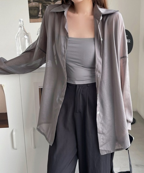 SEU(エスイーユー)の「【10色展開】着る日傘 トレンドシアーシャツカーディガン ゆったり 体型カバー 紫外線対策 冷房対策 オフィスカジュアル きれいめカジュアル(シャツ/ブラウス・レディース・ベージュ/ホワイト/ブルー/チャコール/スモークピンク/パープル/ピンク/ブラック/ライトパープル/グリーン・フリー)」の3枚目の写真