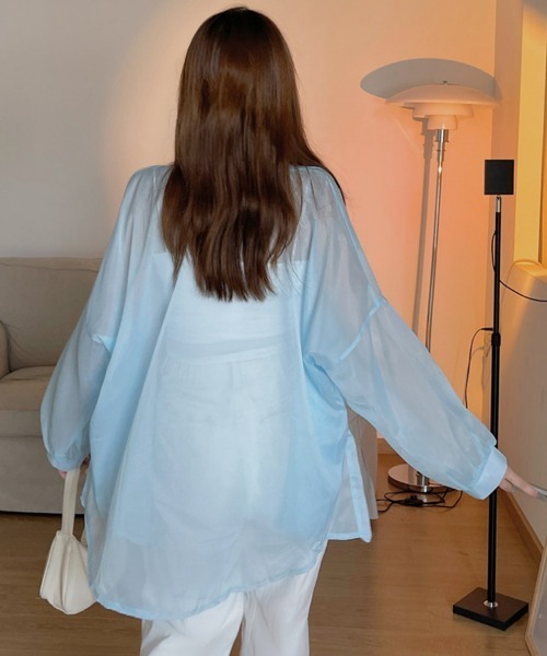 SEU(エスイーユー)の「【10色展開】着る日傘 トレンドシアーシャツカーディガン ゆったり 体型カバー 紫外線対策 冷房対策 オフィスカジュアル きれいめカジュアル(シャツ/ブラウス・レディース・ベージュ/ホワイト/ブルー/チャコール/スモークピンク/パープル/ピンク/ブラック/ライトパープル/グリーン・フリー)」の19枚目の写真