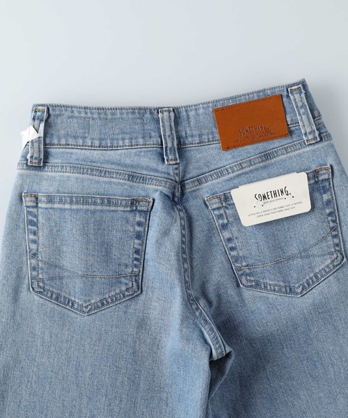 SOMETHING(サムシング)の「SOMETHING(サムシング)【レディース】「LISA」セミワイドパンツ(デニムパンツ・レディース・ライトインディゴブルー・25inch/26inch/27inch/28inch/29inch/30inch/31inch)」の6枚目の写真