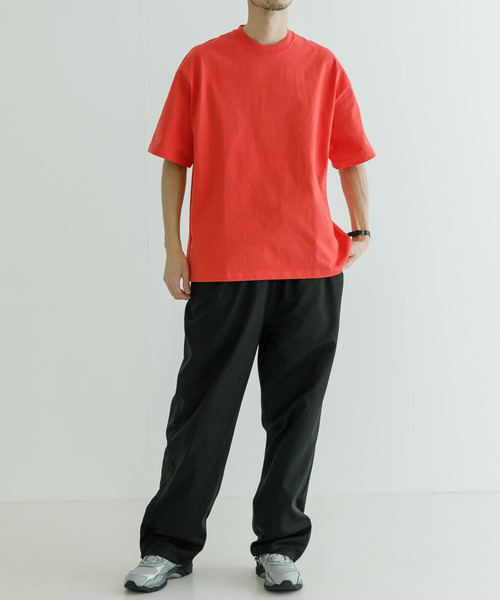 URBAN RESEARCH(アーバンリサーチ)の「『接触冷感』ヘビールーズクールTシャツ(Tシャツ/カットソー・メンズ・ブラック/ホワイト/グリーン/ブラウン系その他/レッド系その他・MEDIUM/LARGE/X-LARGE)」の12枚目の写真