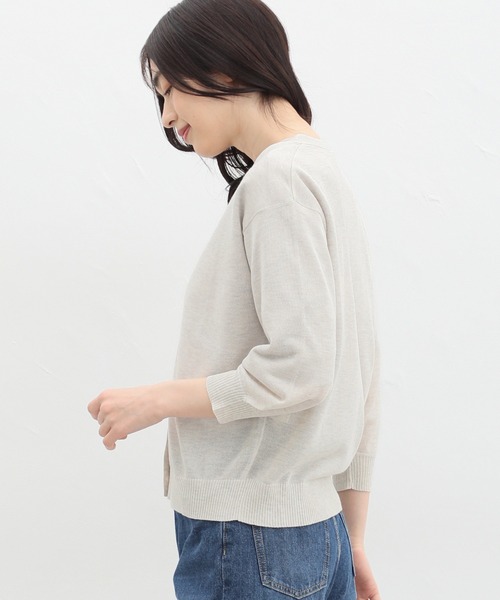 Honeys(ハニーズ)の「8分袖Vネックカーディガン(カーディガン/ボレロ・レディース・ベージュ系その他/チャコールグレー/グレイッシュベージュ/グレー系その他/ピンク系その他/グリーン系その他/ブルー系その他・LL/L/M/S)」の17枚目の写真
