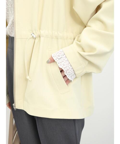 Samansa Mos2 blue（サマンサモスモスブルー）の「【イージーケア】ウエストドロストブルゾン（ブルゾン・レディース・イエロー/ライトベージュ/ブラック・F）」の18枚目の写真