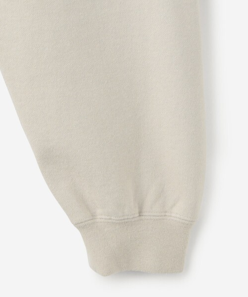 SEDAN ALL-PURPOSE(セダンオールパーパス)の「SEDAN ALL-PURPOSE | ロゴ スウェット MEN(スウェット・メンズ・カーキ系1/ライトグレー・XL/L/M)」の7枚目の写真