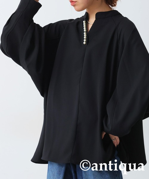 antiqua(アンティカ)の「パールデザイントップス(Tシャツ/カットソー・レディース・ホワイト/ブラック・R/P)」の6枚目の写真