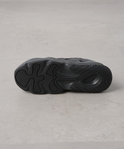 NIKE（ナイキ）の「NIKE/ナイキ ウィメンズ テック ヘラ（スニーカー・レディース・ブラック/ホワイト・23/24/25）」の8枚目の写真
