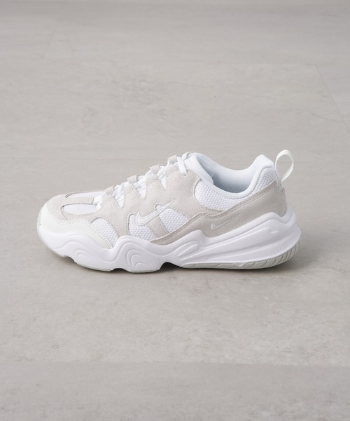 NIKE（ナイキ）の「NIKE/ナイキ ウィメンズ テック ヘラ（スニーカー・レディース・ブラック/ホワイト・23/24/25）」の15枚目の写真