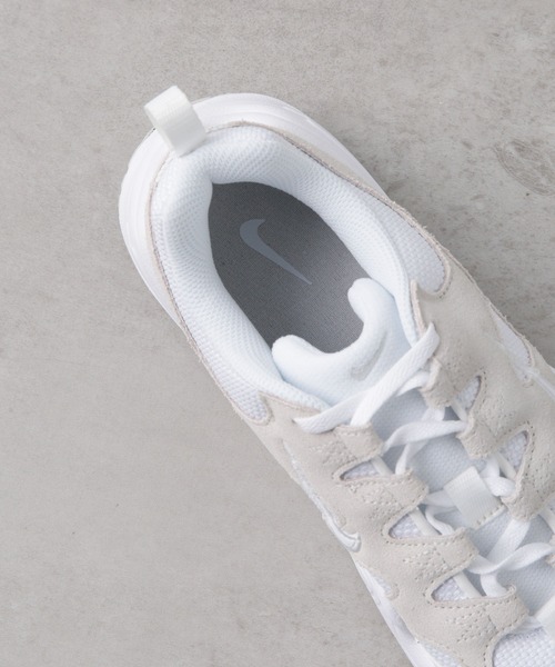 NIKE（ナイキ）の「NIKE/ナイキ ウィメンズ テック ヘラ（スニーカー・レディース・ブラック/ホワイト・23/24/25）」の21枚目の写真