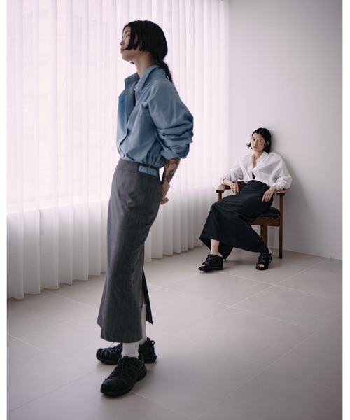 ENCIRCLE（エンサークル）の「【ENCIRCLE/エンサークル】Accent skirt/アクセントスカート（スカート・レディース・チャコールグレー/ブラック・2/1）」の12枚目の写真