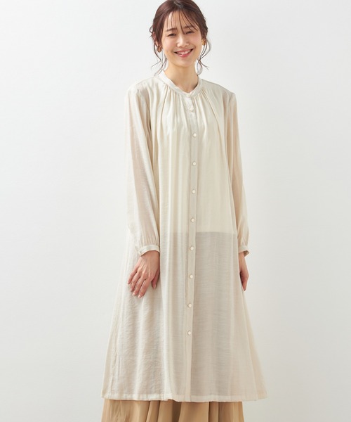 Petit Honfleur（プチオンフルール）の「シアーサマーシャツワンピース（ワンピース・レディース・ピンク/ネイビー/アイボリー・9号/11号/13号）」の2枚目の写真