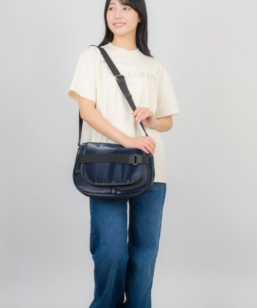 Jack Gomme（ジャックゴム）の「【JACK GOMME/ジャックゴム】ショルダーバッグ　メッセンジャーバッグ GABY（ショルダーバッグ・レディース・アイボリー/ネイビー・FREE）」の2枚目の写真