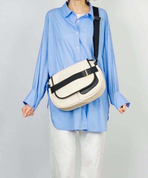 Jack Gomme（ジャックゴム）の「【JACK GOMME/ジャックゴム】ショルダーバッグ　メッセンジャーバッグ GABY（ショルダーバッグ・レディース・アイボリー/ネイビー・FREE）」の11枚目の写真