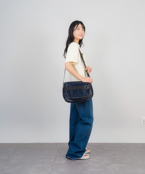 Jack Gomme（ジャックゴム）の「【JACK GOMME/ジャックゴム】ショルダーバッグ　メッセンジャーバッグ GABY（ショルダーバッグ・レディース・アイボリー/ネイビー・FREE）」の20枚目の写真